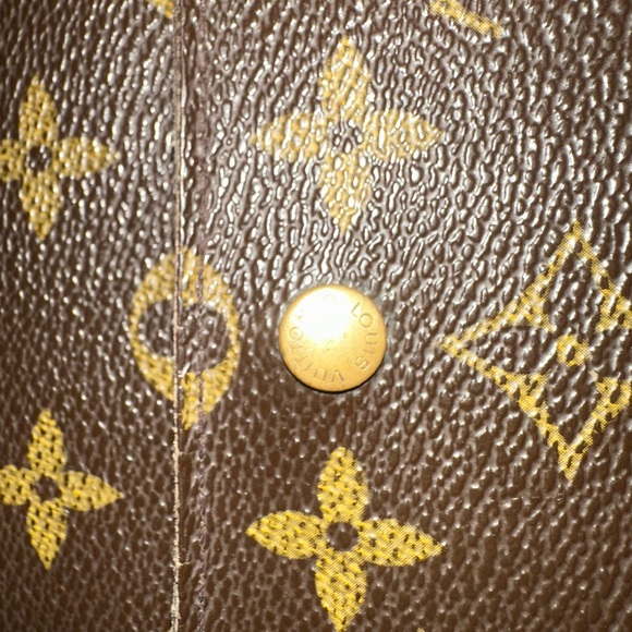 Louis Vuitton Brown Monogram Wallet - Picture 2 of 13